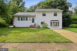 517 8TH ST, Riverside, NJ 08075