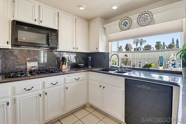 11623 Via Jacquelina, El Cajon, CA 92019