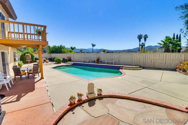 11623 Via Jacquelina, El Cajon, CA 92019