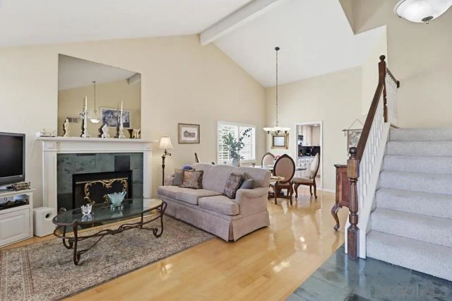 11623 Via Jacquelina, El Cajon, CA 92019