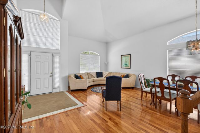1844 CHATHAM VILLAGE Drive, Orange Park, FL 32003