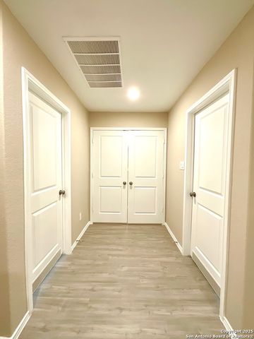 10751 Margarita Loop, San Antonio, TX 78109