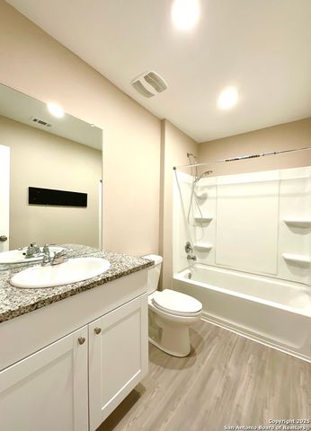 10751 Margarita Loop, San Antonio, TX 78109