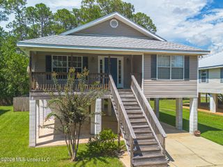 131 Northwood Drive, Pass Christian, MS 39571