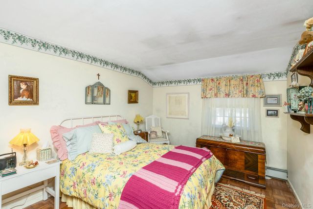 260 Washington Avenue, Saint James, NY 11780