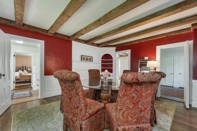 580 Pine Hill Road, Wolfeboro, NH 03894