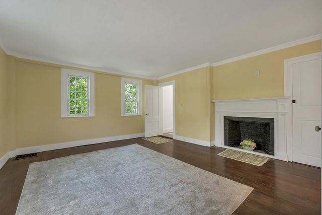 580 Pine Hill Road, Wolfeboro, NH 03894