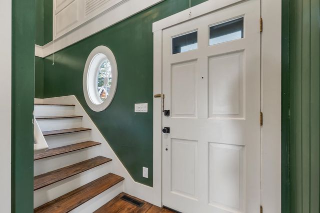 580 Pine Hill Road, Wolfeboro, NH 03894