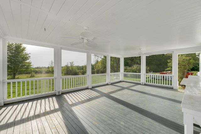 580 Pine Hill Road, Wolfeboro, NH 03894