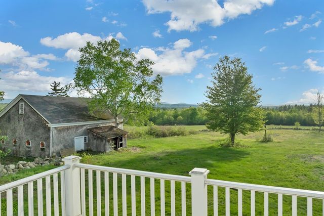 580 Pine Hill Road, Wolfeboro, NH 03894
