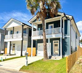 2028 Echo Avenue, North Charleston, SC 29405