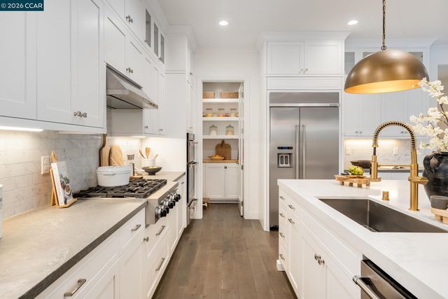 1150 Trumpet Vine Ln, San Ramon, CA 94582