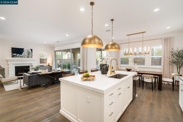 1150 Trumpet Vine Ln, San Ramon, CA 94582