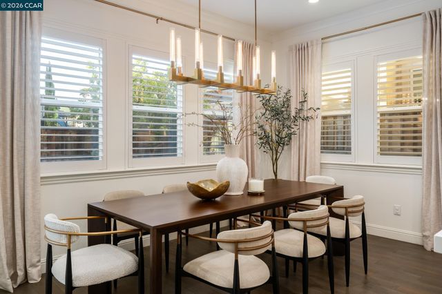 1150 Trumpet Vine Ln, San Ramon, CA 94582