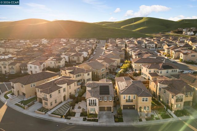 1150 Trumpet Vine Ln, San Ramon, CA 94582