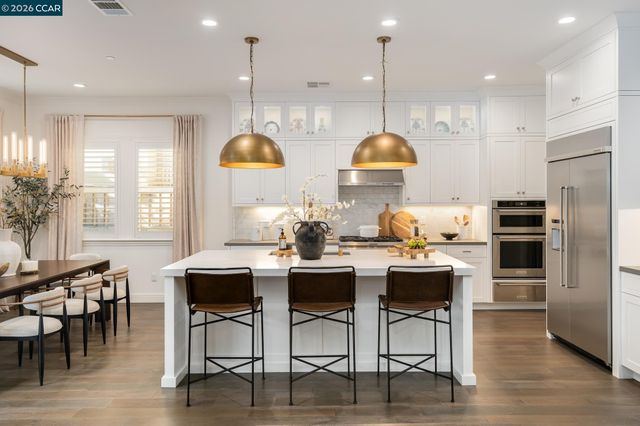 1150 Trumpet Vine Ln, San Ramon, CA 94582