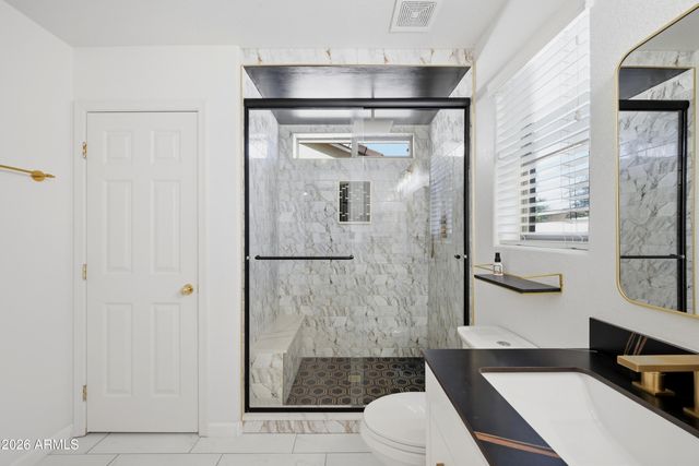 3924 E KENT Avenue, Gilbert, AZ 85296