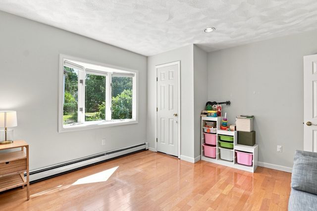 19 Forest Avenue, Natick, MA 01760