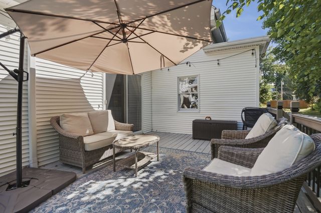 19 Forest Avenue, Natick, MA 01760