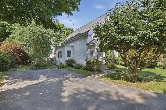 19 Forest Avenue, Natick, MA 01760