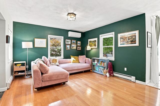 19 Forest Avenue, Natick, MA 01760