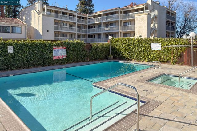 1790 Ellis St 17, Concord, CA 94520