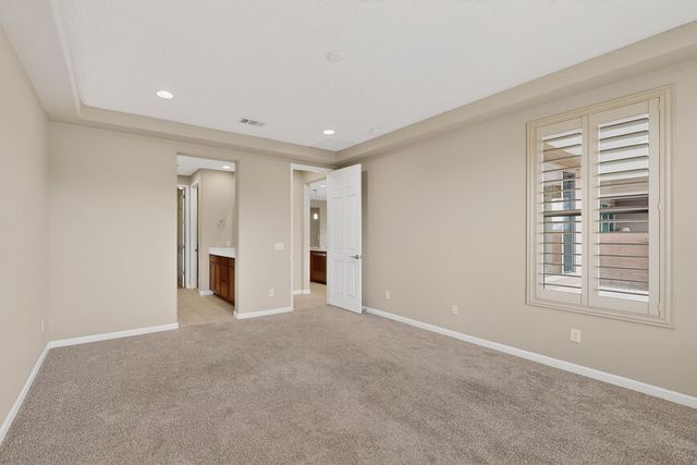 3062 W Turquesa Loop SE, Rio Rancho, NM 87124