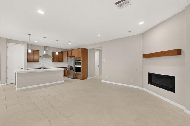 3062 W Turquesa Loop SE, Rio Rancho, NM 87124