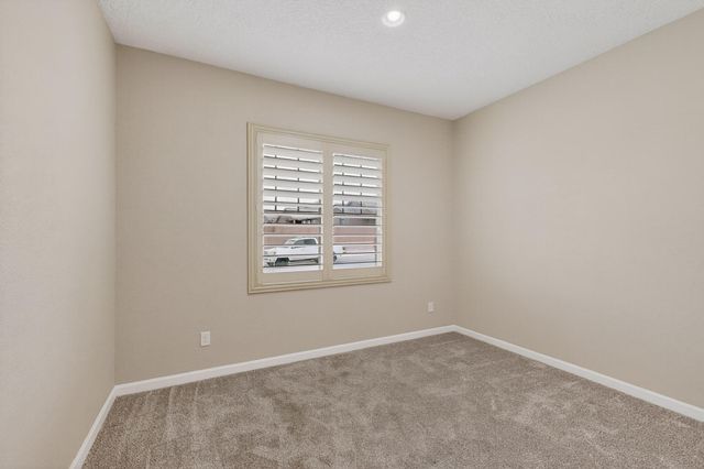 3062 W Turquesa Loop SE, Rio Rancho, NM 87124