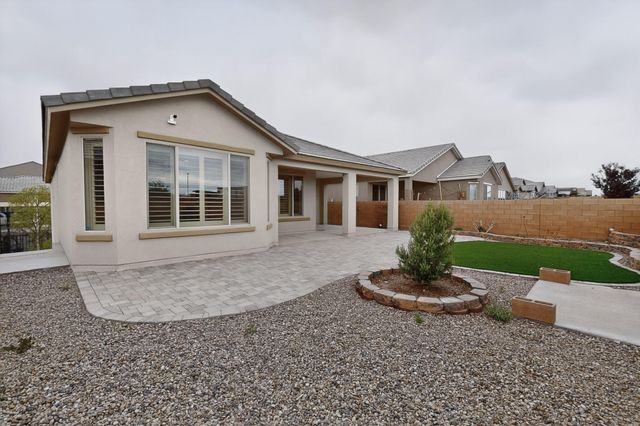 3062 W Turquesa Loop SE, Rio Rancho, NM 87124