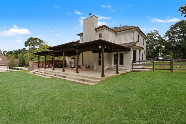 421 Trace Way Drive, Montgomery, TX 77316