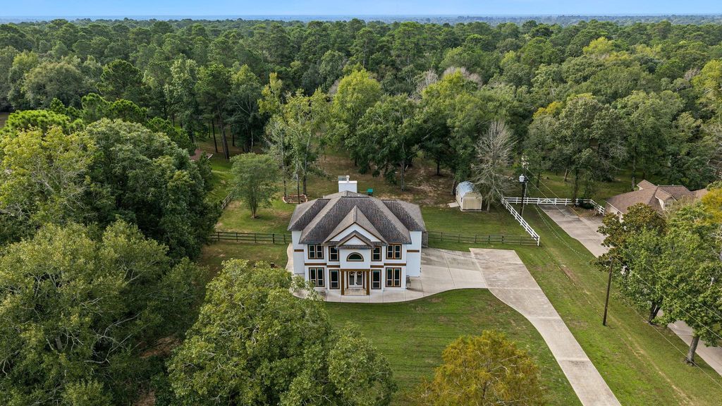421 Trace Way Drive, Montgomery, TX 77316