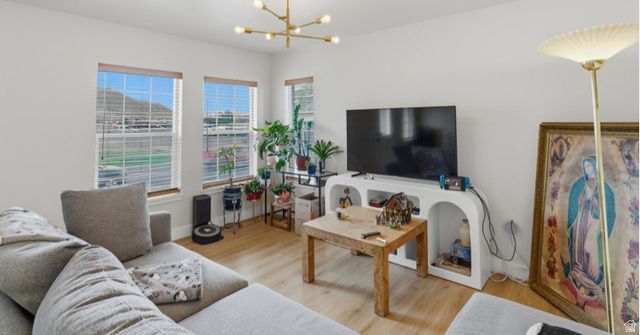 562 W 900 S, Tooele, UT 84074