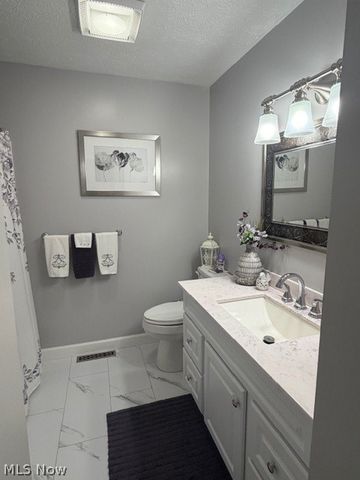 601 Mckenna Drive, Williamstown, WV 26187