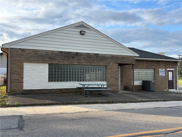 3819 W Main Street, New Waterford, OH 44445