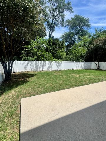 820 Vernon Drive, Providence Village, TX 76227