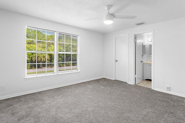 304 Georgian Park Drive, Jupiter, FL 33458