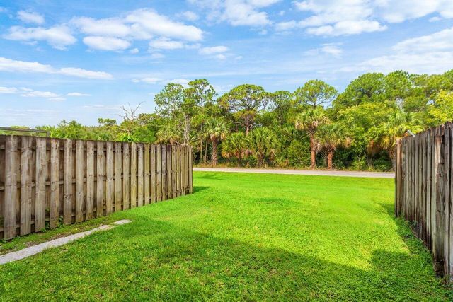 304 Georgian Park Drive, Jupiter, FL 33458