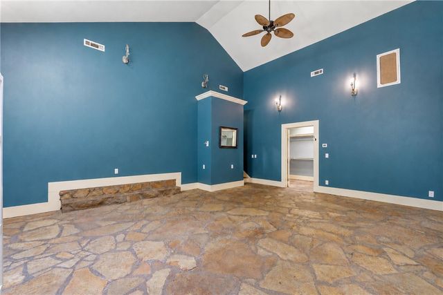 218 Kate Smith Street, Prairie Grove, AR 72753