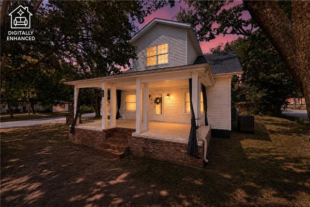 218 Kate Smith Street, Prairie Grove, AR 72753