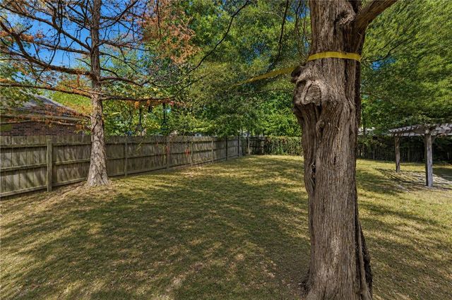 218 Kate Smith Street, Prairie Grove, AR 72753