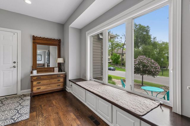 18291 Jacquard Path, Lakeville, MN 55044