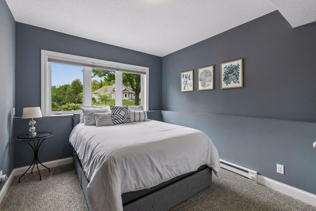 18291 Jacquard Path, Lakeville, MN 55044