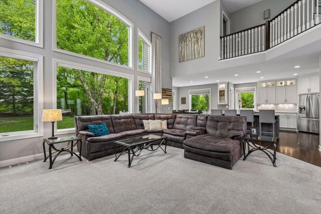 18291 Jacquard Path, Lakeville, MN 55044