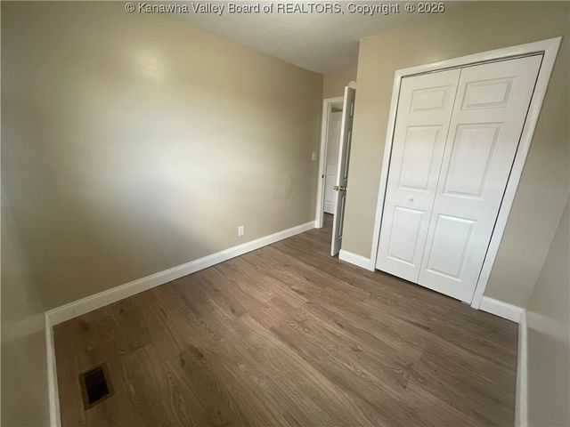 1324 Elmwood Avenue, Charleston, WV 25301