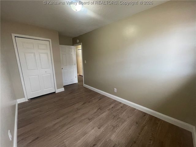 1324 Elmwood Avenue, Charleston, WV 25301