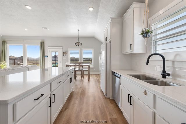 244 Brazos Bend, Snook, TX 77879