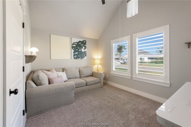 244 Brazos Bend, Snook, TX 77879