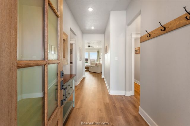 244 Brazos Bend, Snook, TX 77879