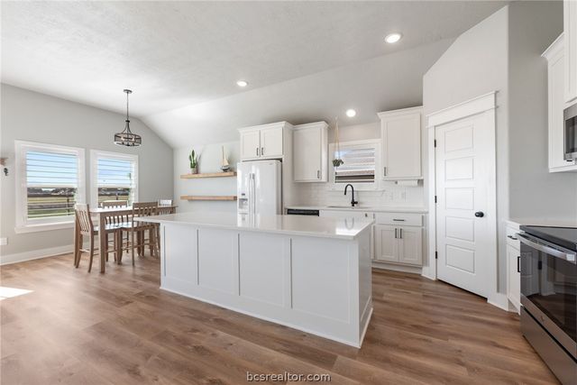 244 Brazos Bend, Snook, TX 77879